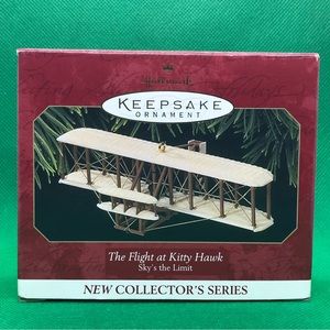 Hallmark Keepsake Ornament - 1997 - The Flight at Kitty Hawk - EUC